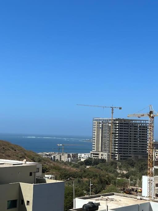 דקר Jumeirah On The Hills, Mamelles מראה חיצוני תמונה